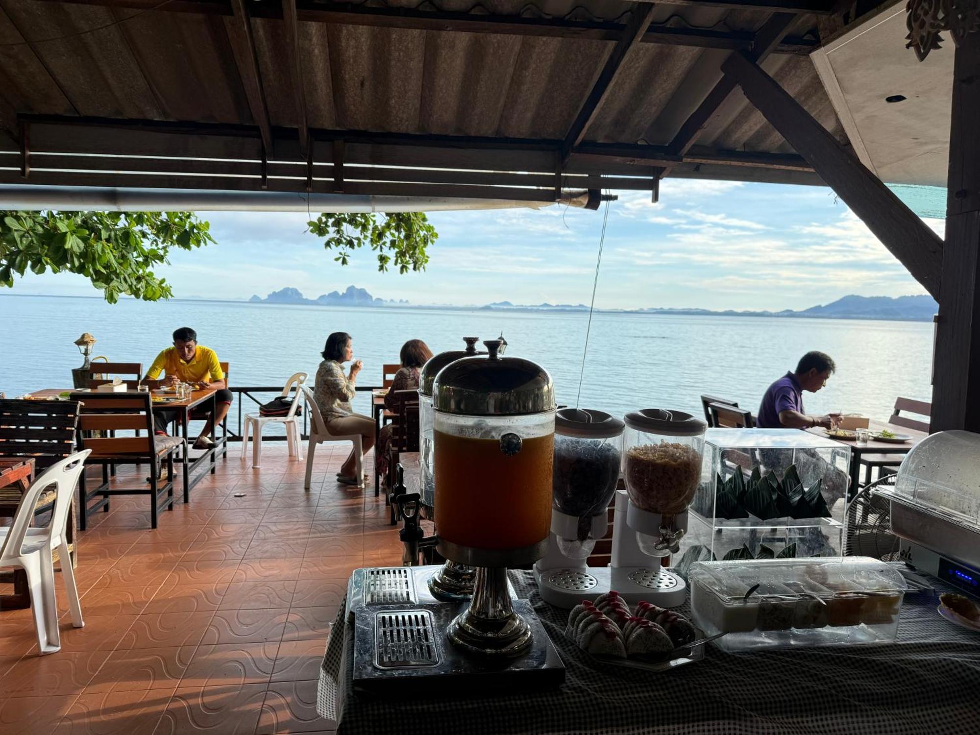 Koh Mook Garden Beach Resort Bagian luar foto